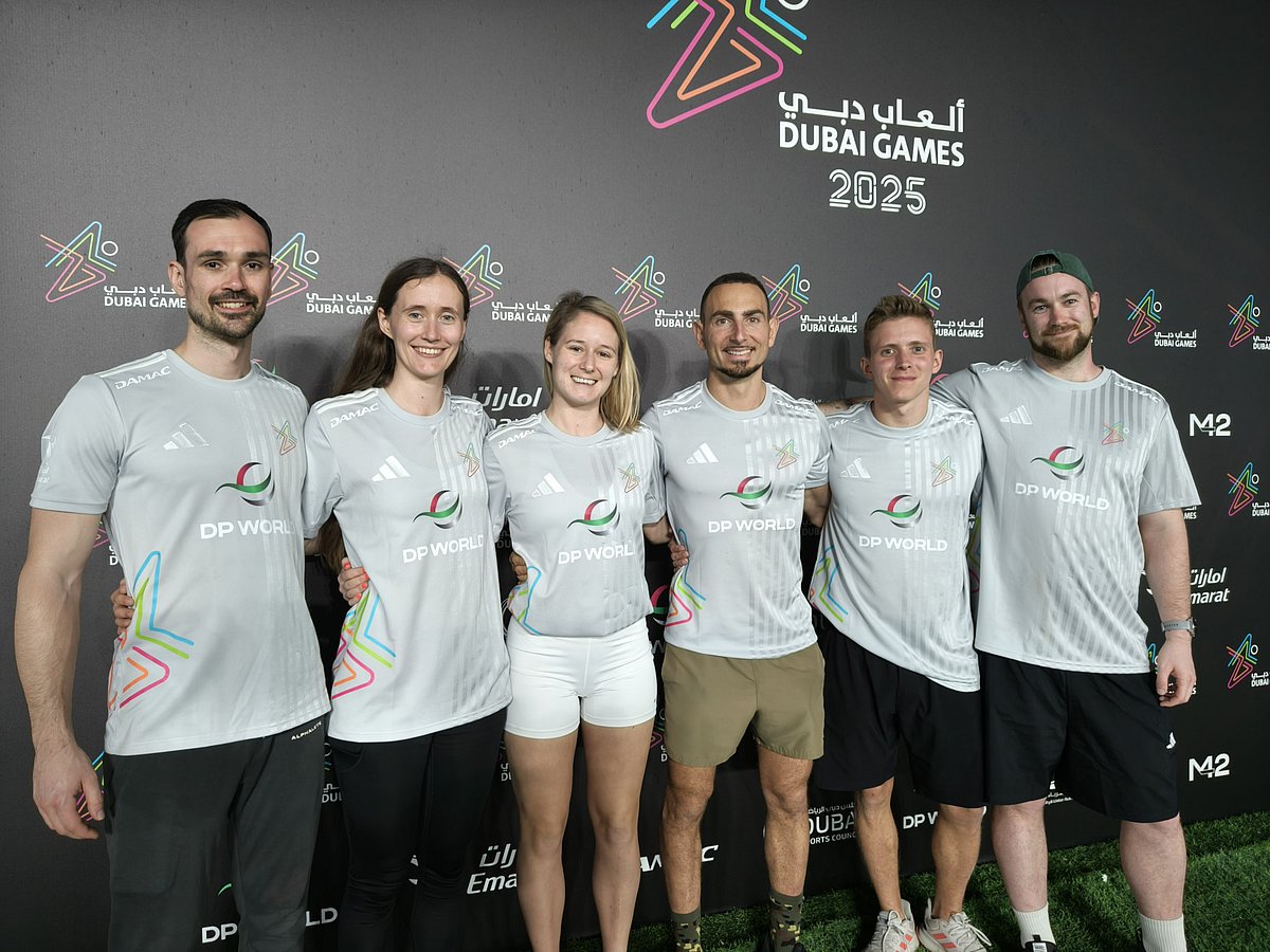 Beth Lodge, Rebecca Neal with other members of Team Oxford at the Dubai Games.