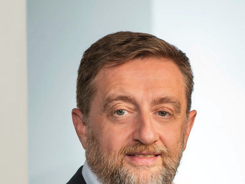 Prof David Hillier