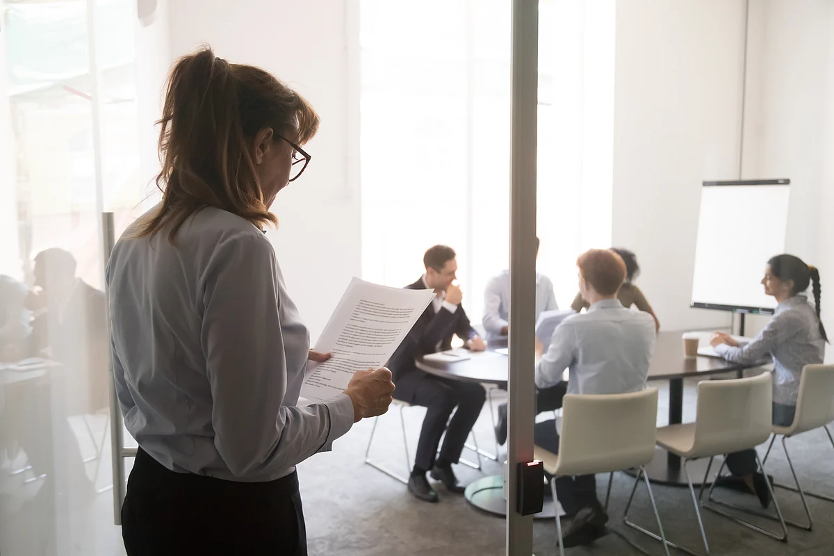 First impressions matter. Whether it’s business formal or business casual, make sure you’re polished and professional.