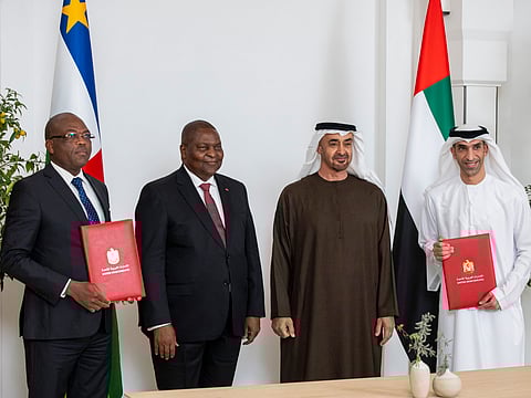 Faustin-Archange Touadera, President of the Central African Republic (2nd L), and His Highness Sheikh Mohamed bin Zayed Al Nahyan, President of the United Arab Emirates (3rd L), stand for a photograph with Thierry Patrick Akoloza, Minister of Commerce and Industry of the Central African Republic (L), and Dr Thani bin Ahmed Al Zeyoudi, UAE Minister of State for Foreign Trade (R), after witnessing the signing of the UAE - Central African Comprehensive Economic Partnership Agreement (CEPA), at Al Shati Palace.