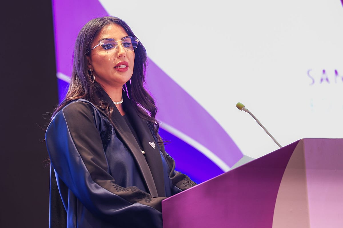 Sanaa Ouahmane, CEO of AWR Mobility Services & AWR Trading, speaking at The Future Women Leaders Forum 