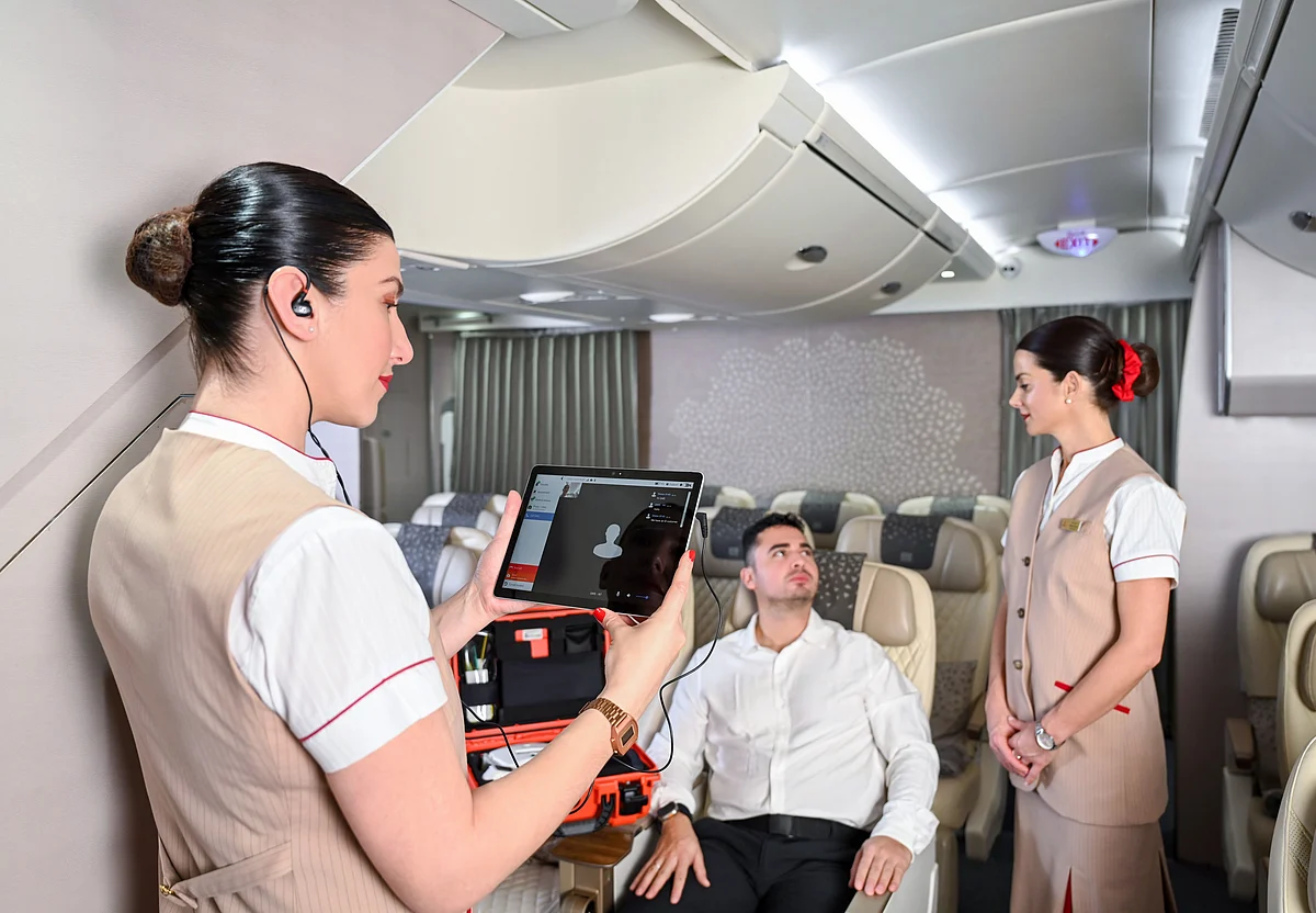 The interface has an intuitive and easy-to-use design so crew members can operate it even under challenging conditions. 