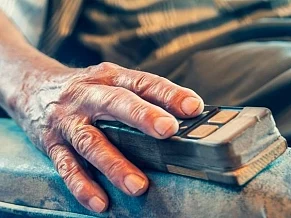 Using just five drops of blood, this new method analyses 22 key steroids and their interactions to provide a more precise health assessment.