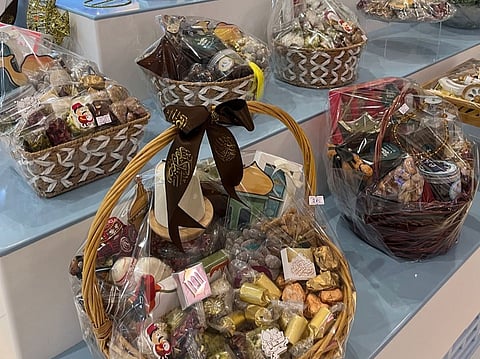 Whether you're treating your family or sending a thoughtful gesture to loved ones, this gift basket is the perfect way to share joy, sweetness, and the spirit of Eid. 