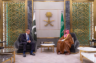 Pakistan, Saudi Arabia pledge to strengthen defence ties amid regional challenges