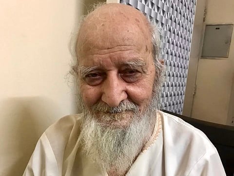 Amnesiac Indian expat, 87, stranded in Sharjah, flies home to Kashmir ahead of Eid Al Fitr