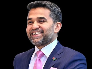 Dr Shamsheer Vayalil contributes Dh5 million to Fathers' Endowment campaign