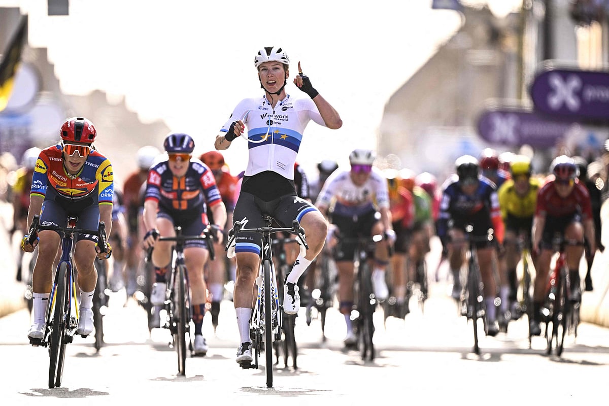 The extra teams come from extra wildcard invitations, an initiative proposed by the Professional Cycling Council.