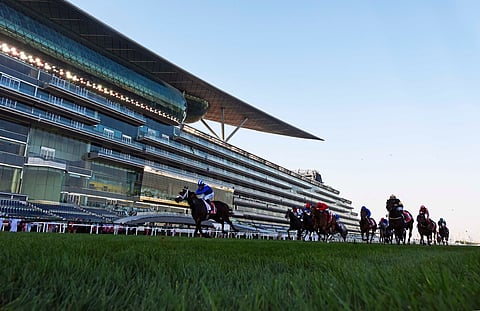 A Journey through Time – Nad Al Sheba in 1993 (top) to Meydan in 2023. Horse racing in Dubai has transformed remarkably from its origins at Nad Al Sheba to the world-renowned spectacle at Meydan. This journey reflects not just the growth of a sport but also the ambition and vision of the emirate to establish itself as a global hub for equestrian excellence.