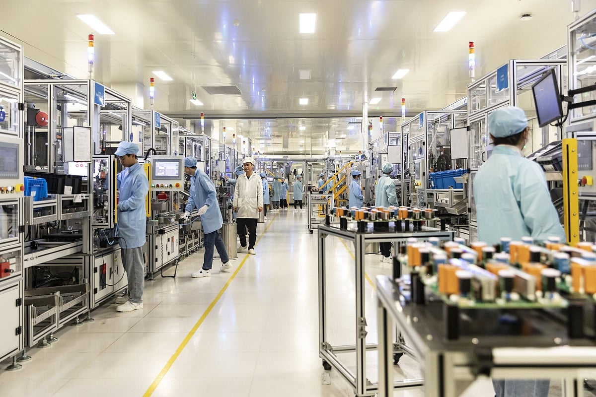 Productivity gains from China’s adoption of AI and automation likely contributed to slowing demand for employment despite an uninterrupted economic recovery during the first months of the Trump presidency. 