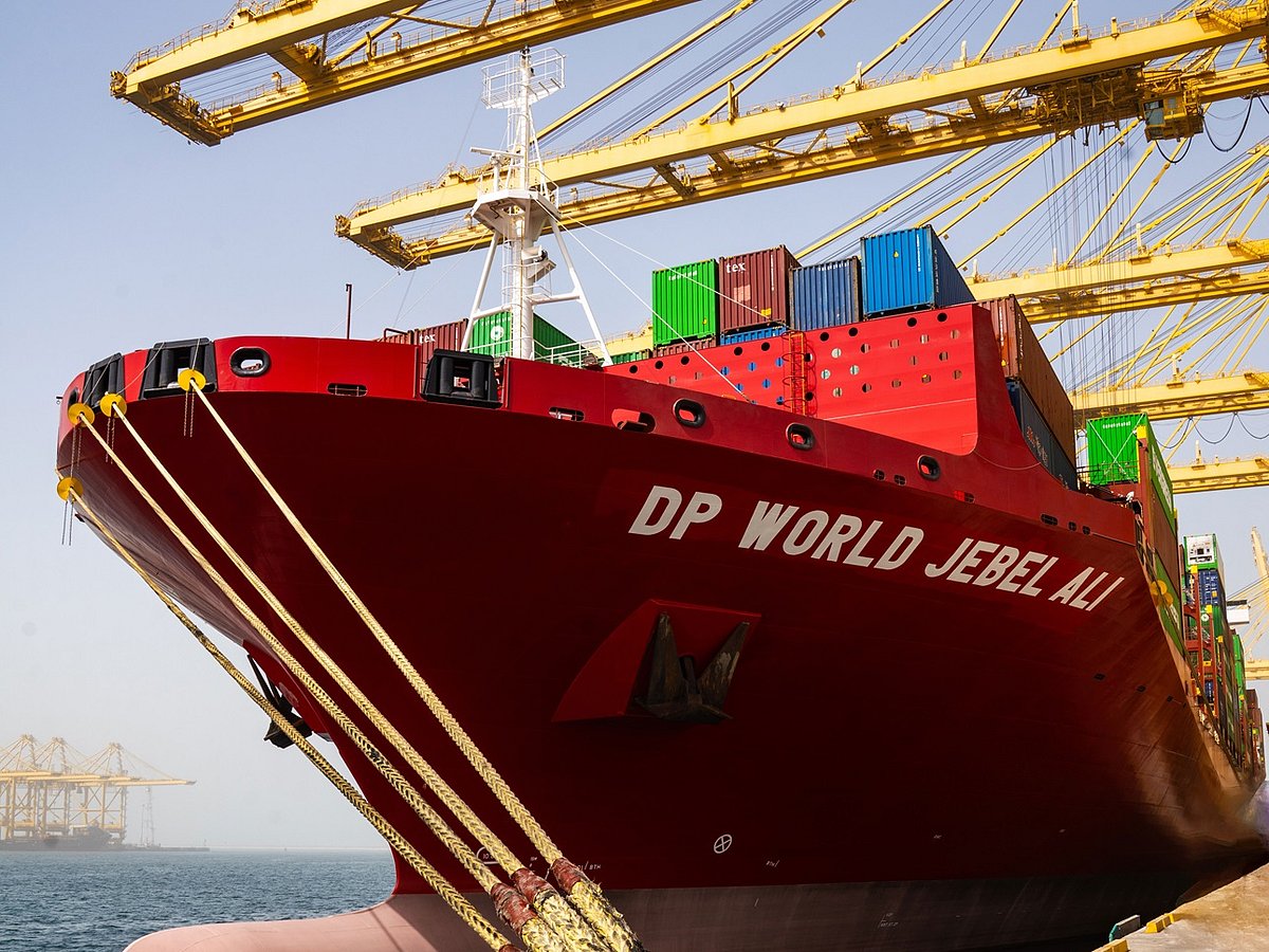 DP World Jebel Ali is a modern Sapphire 5300 compact gearless container vessel.