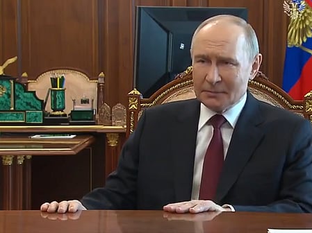Putin announces Easter ceasefire in Ukraine conflict.