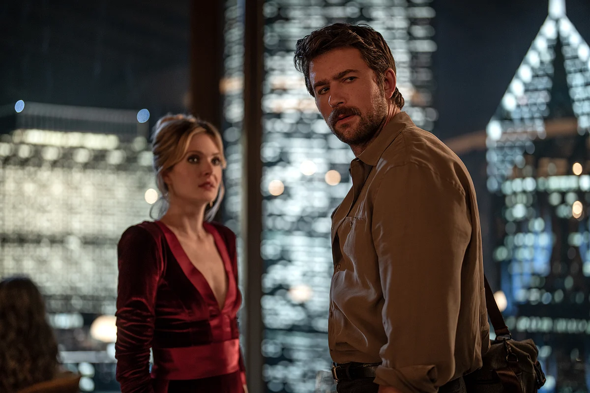 A still from the movie Drop