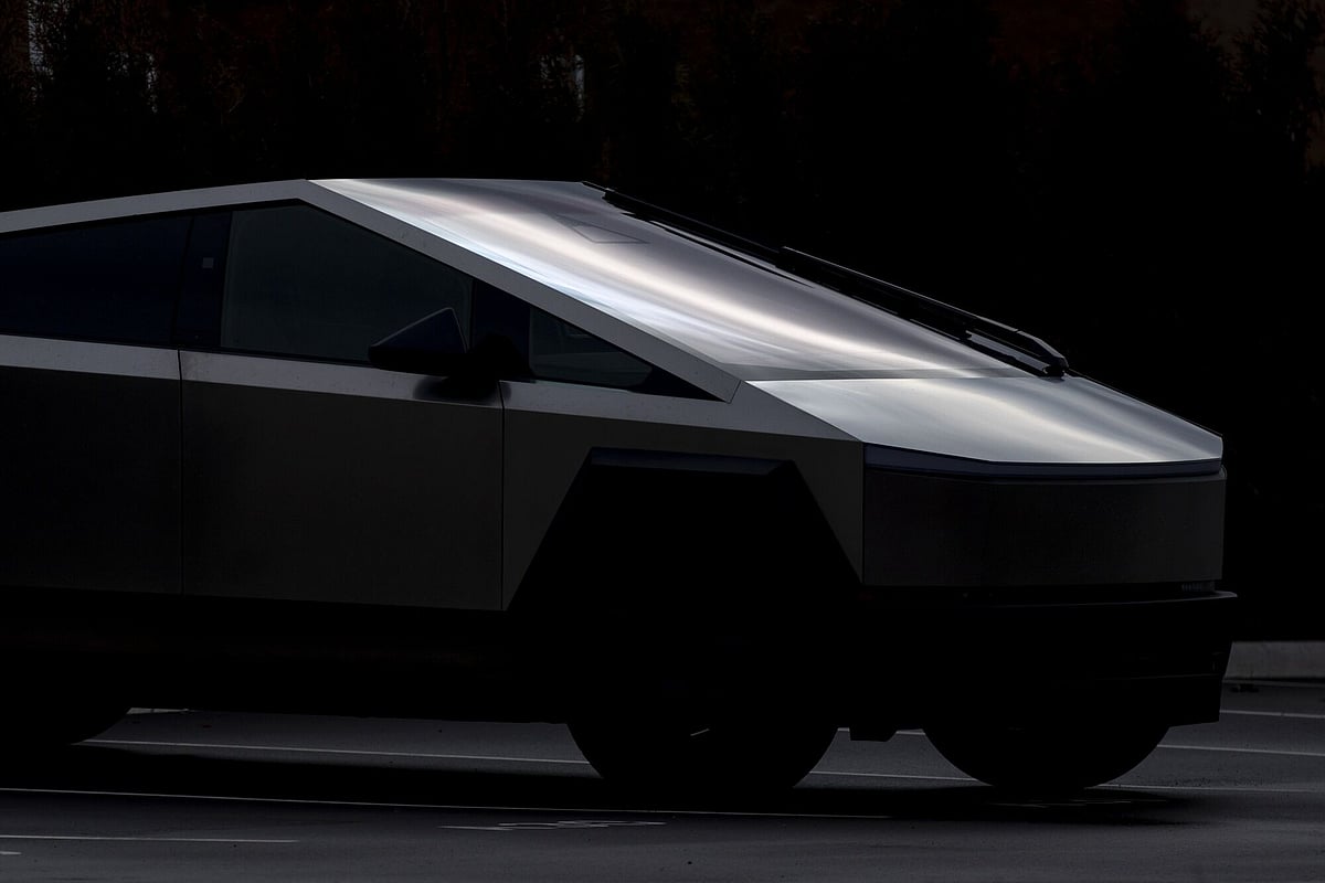 Autopsy showed victim died of asphyxiation when she couldn’t open the doors to get out. 