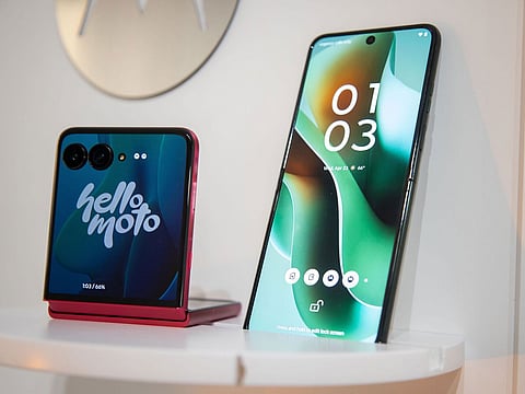 Motorola Razr Ultra foldable phones.