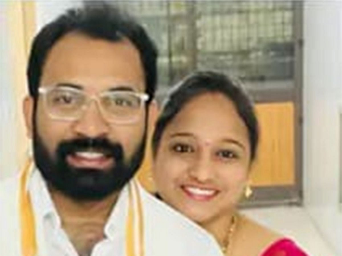 Pilla Uma Maheswara Rao (30) and Pilla Sailaja (26) were employed with HCL and Infosys in Hyderabad, and were working from home.