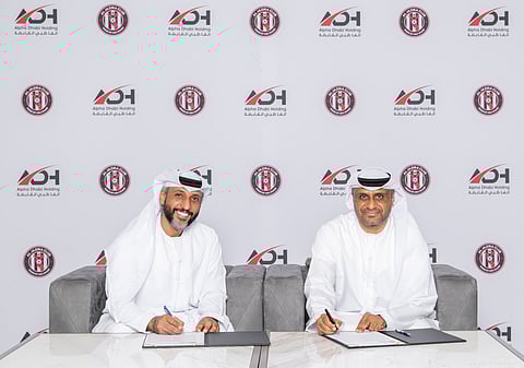 Hamad Al Ameri, Managing Director and Group Chief Executive Officer of Alpha Dhabi Holding, and Jamal Saeed Al Nuaimi, Group CEO of Al Jazira Club signing the agreement