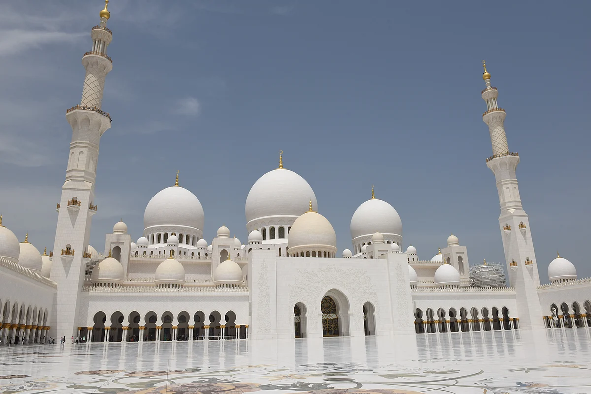 As US President Donald Trump prepares to visit the UAE, the mosque continues to stand as a beacon of spirituality, cultural exchange, and global diplomacy.