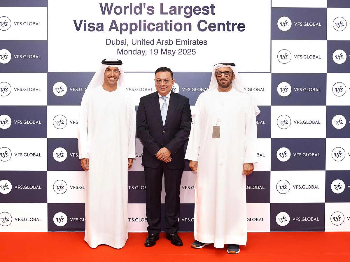 Helal-Saeed-Al Marri, Zubin-Karkaria, and -Mohammed Ahmed Al Marri during the official opening of the world's largest visa application centre in Dubai