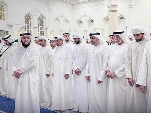 His Highness Sheikh Humaid bin Rashid Al Nuaimi, Supreme Council Member and Ruler of Ajman, led the funeral prayer following the Isha prayer at Sheikh Zayed Mosque in Ajman.