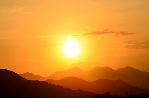 UAE weather alert: Sweltering heat and humidity as temperatures soar to 48°C