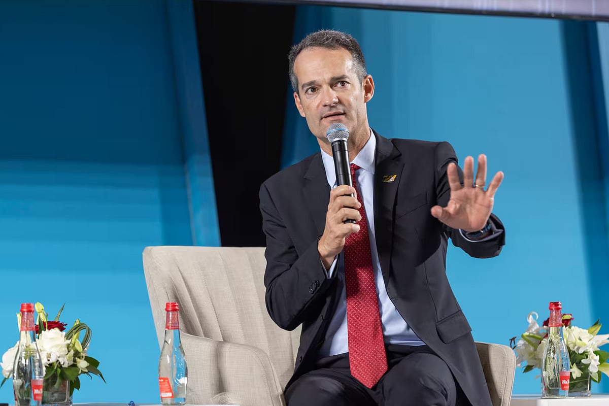 The CEO also unveiled plans for its upcoming Airbus A321LR, the $1 billion retrofit plan, and strong balance sheets.