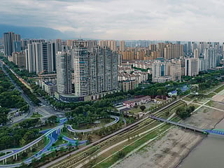 ‘I am not dead yet, call 120’: Woman survives 12th-floor fall in China, calls for help after hitting ground