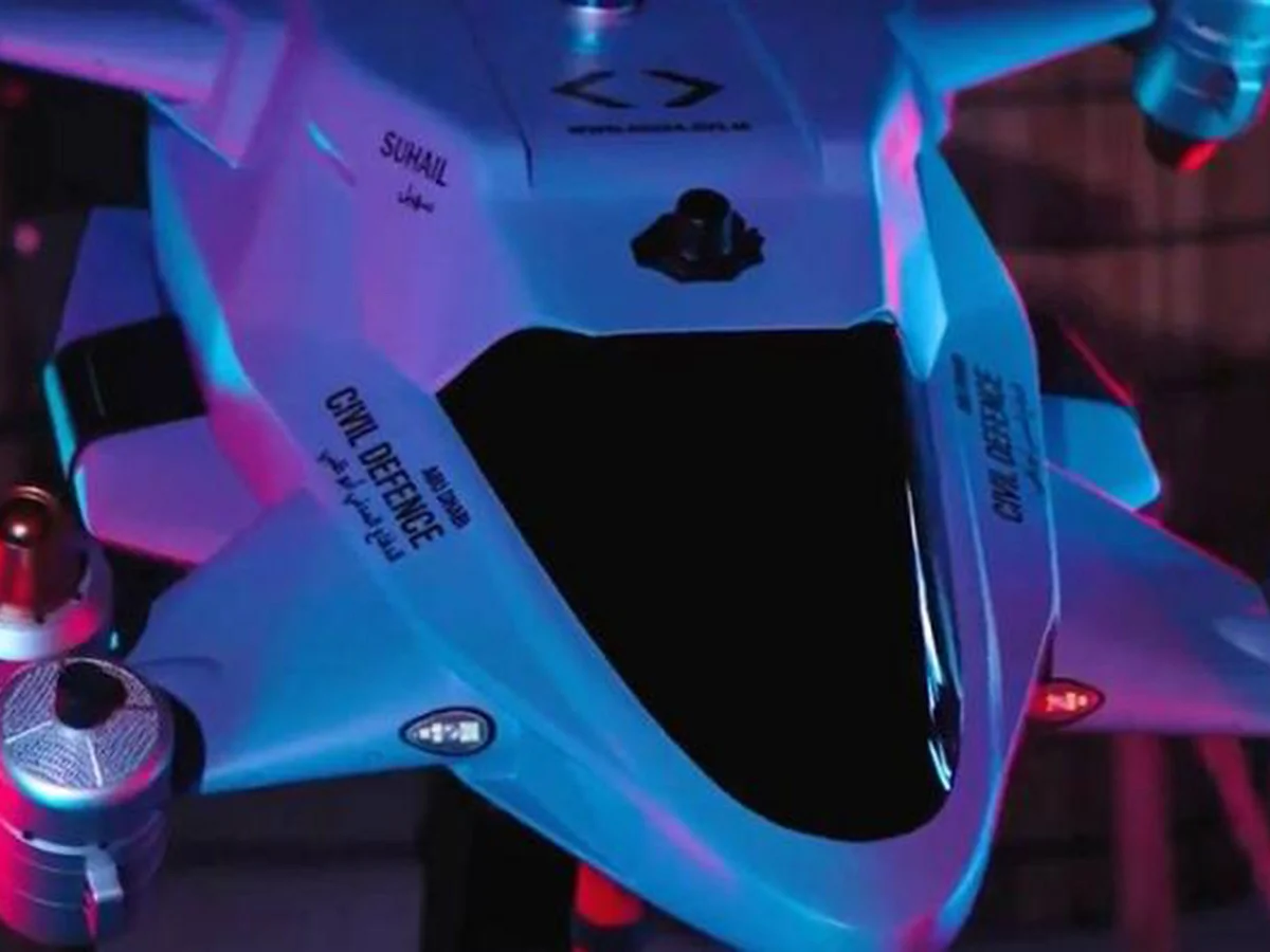 Designed to address the challenges of modern firefighting, ‘Suhail’ is equipped with state-of-the-art technologies that enable it to access hazardous areas beyond the reach of human responders. 