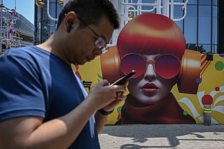 Japan city proposes two-hour daily smartphone limit