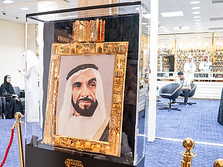 World’s largest gold frame unveiled at Sharjah watch and jewellery show