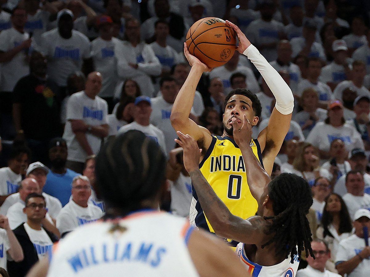 Tyrese Haliburton #0 of the Indiana Pacers scores a basket with .3 seconds remaining during the fourth quarter against the Oklahoma City Thunder in Game One of the 2025 NBA Finals at Paycom Center on June 05, 2025 in Oklahoma City, Oklahoma.