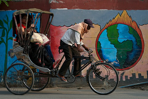 A good leader notices people who greet every morning without recognition - the rickshaw puller, the cook or the watchman.