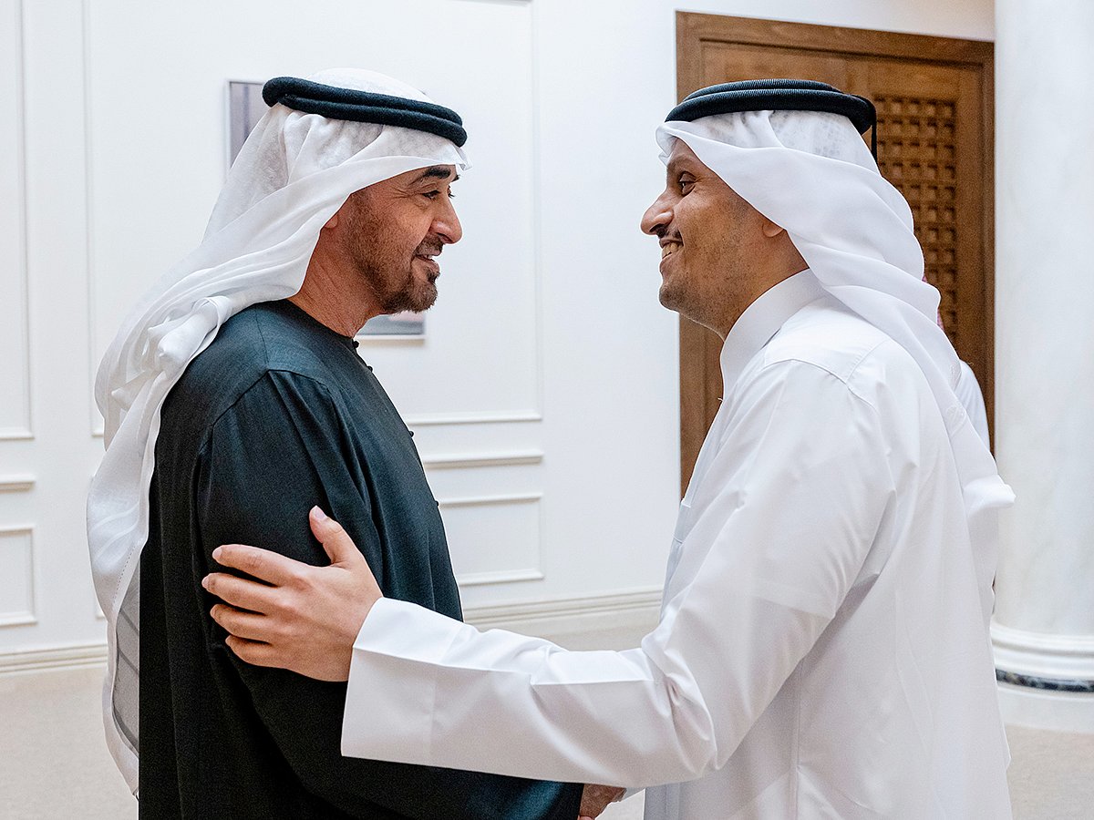 President His Highness Sheikh Mohamed bin Zayed Al Nahyan receives Sheikh Mohamed bin Abdulrahman bin Jassim Al Thani, Prime Minister and Minister of Foreign Affairs of Qatar, at Qasr Al Bahr in Abu Dhabi.
