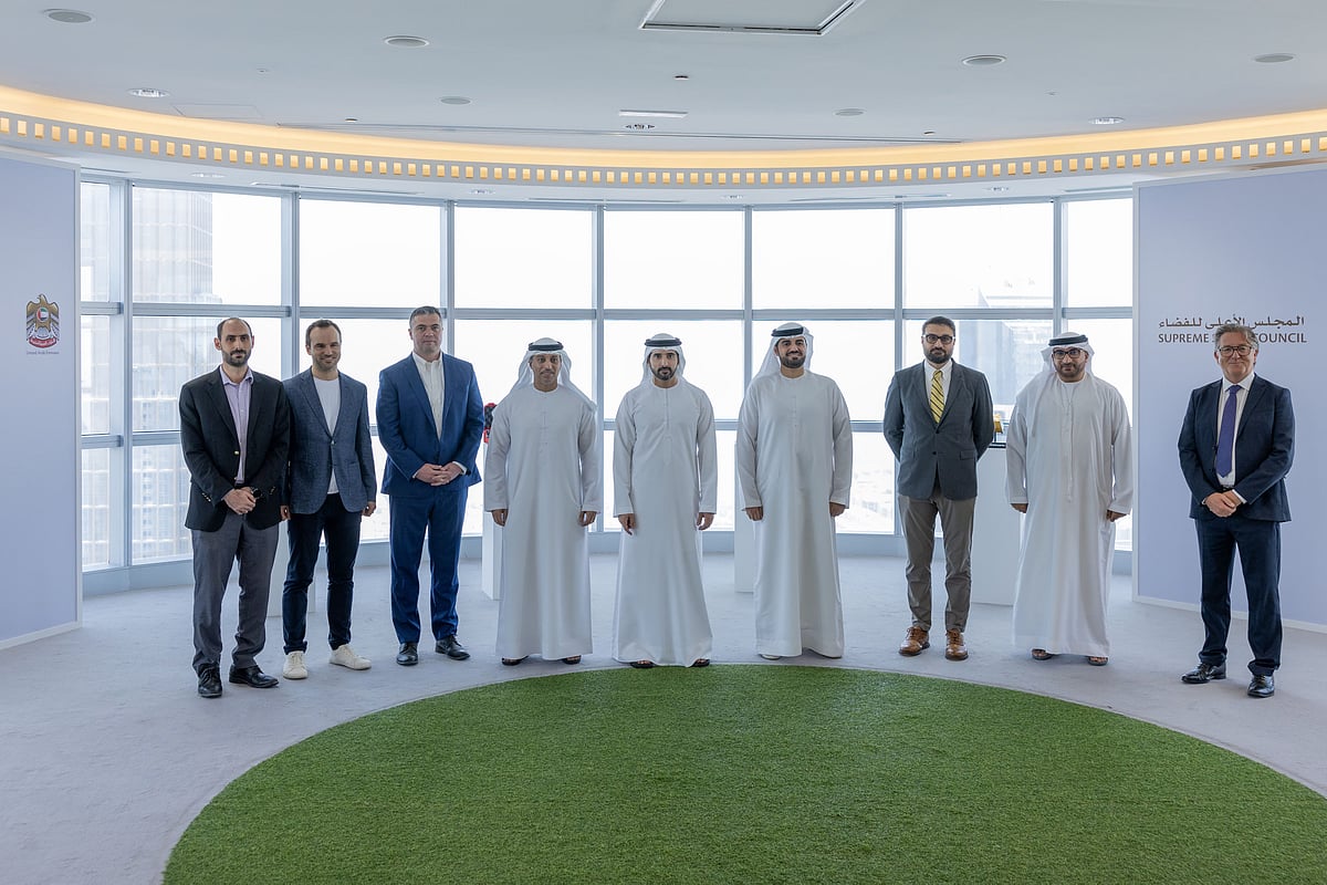 The meeting was attended by Dr. Ahmad Belhoul Al Falasi, Minister of Sports, Secretary-General of the Supreme Space Council, and Chairman of the Board of Directors of the UAE Space Agency; Khalid Al Awadi, founder of Rimal; Ibrahim Al Obaidly, founder of Ardhiyat Al Ibdaa Information Solutions; David Critchley, CEO of 4EI; Dr. Hamdullah Mohib, CEO of Marlan Space; Alex Lapir, CEO of Aliensense; Abdulhalim Jallad, co-founder of Oryx Space; and Stan Rudenko, CEO of Aspire Space Technology.