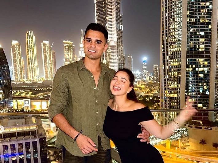 Arjun and Sara Tendulkar's Dubai trip trends with #SiblingGoals