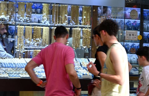 This summer, UAE's gold and jewellery linked promotions are getting bigger, Straight discounts and cashbacks are what's on offer. 