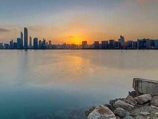 Abu-Dhabi-Skyline
