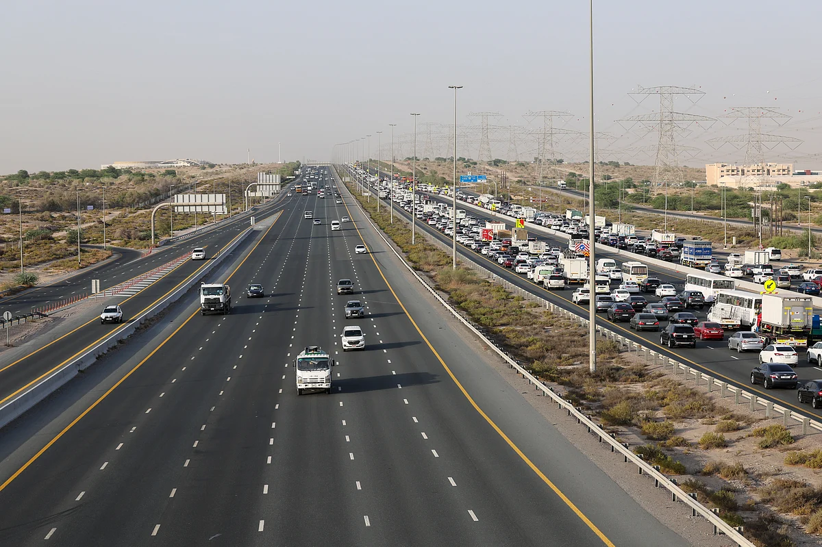 Stock Emirates road traffic