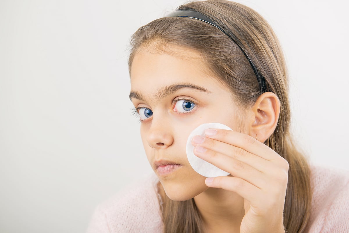  Teen skin is still developing and delicate. And, it can react quickly, harshly to misuse, especially when ingredients such as retinol, squalene or salicylic acid are involved, without prior knowledge.