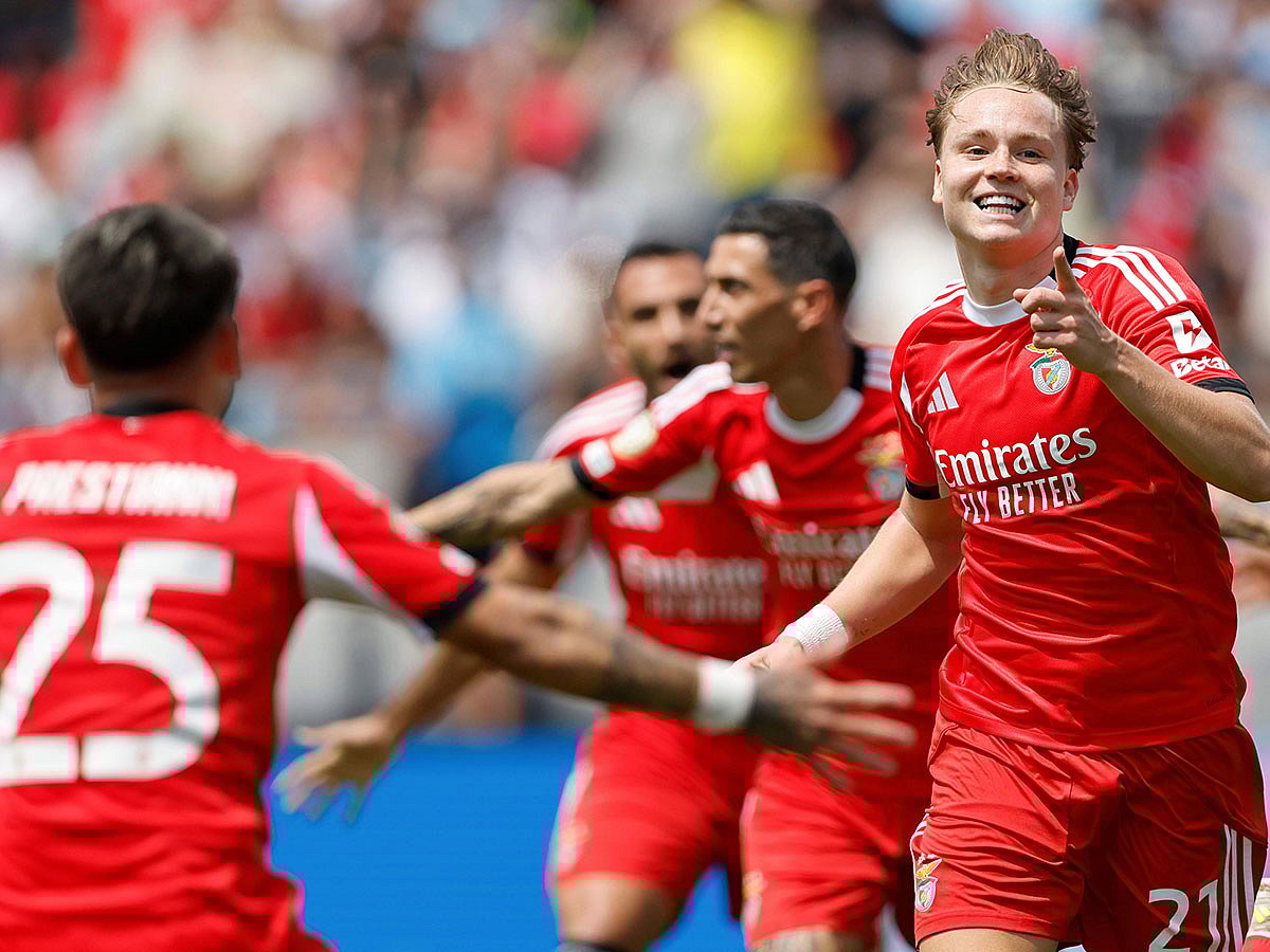 Benfica's Andreas Schjelderup and Gianluca Prestianni celebrate after scoring during the Club World Cup Group C soccer match between Benfica and Bayern Munich in Charlotte, N.C.,