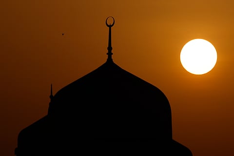 The authority emphasized the importance of conducting funeral prayers and burial procedures either in the early morning or during the evening.