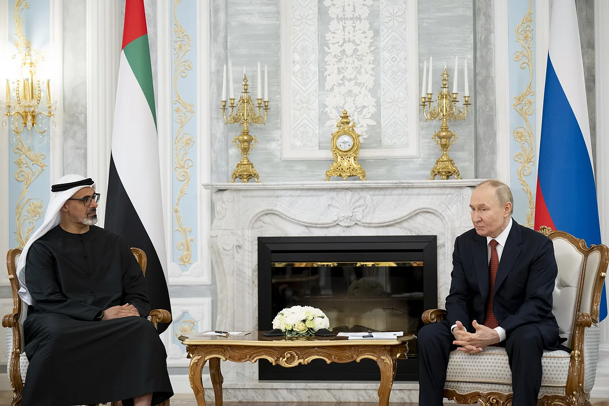 Crown Prince of Abu Dhabi meets Russian President