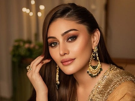 Shefali Jariwala laid to rest at Mumbai’s Oshiwara Crematorium as per Hindu traditions
