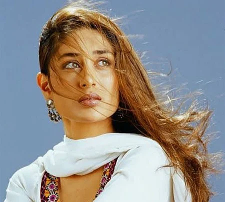 Kareena Kapoor celebrates 25 years in Bollywood, revisits special moments from ‘Refugee’