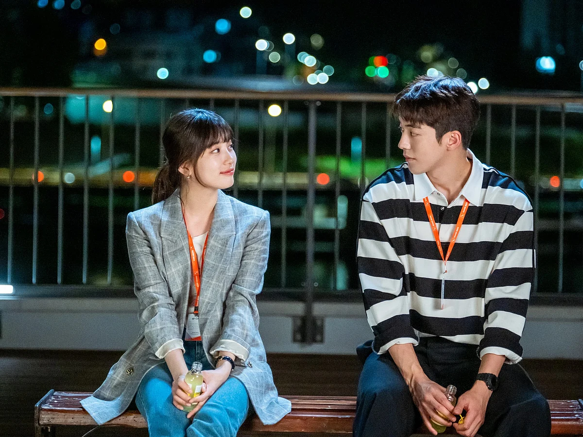 Bae Suzy and Nam Joo-hyuk in Start Up. 