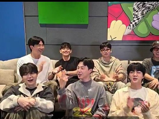 BTS appeared live together after three years. 