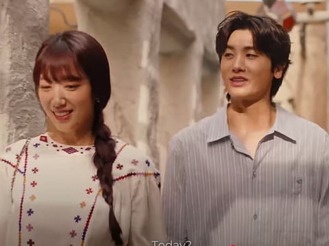 Park Hyung-sik, Park Shin-hye starred in a tourism campaign for Dubai.