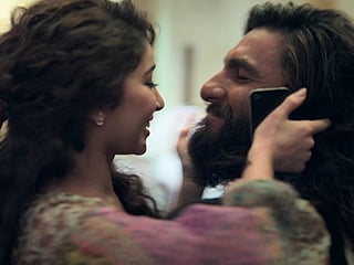 A screengrab of Sara Arjun and Ranveer Singh from the first look of 'Dhurandhar'