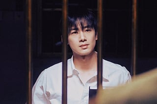 First Frost fans react as lead star Bai Jingting trades love for bloodshed in new show, 'Ready for the villain era'