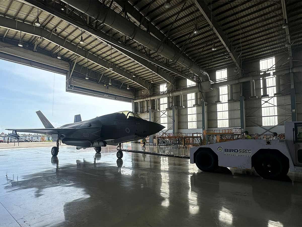 F-35B fighter jet 